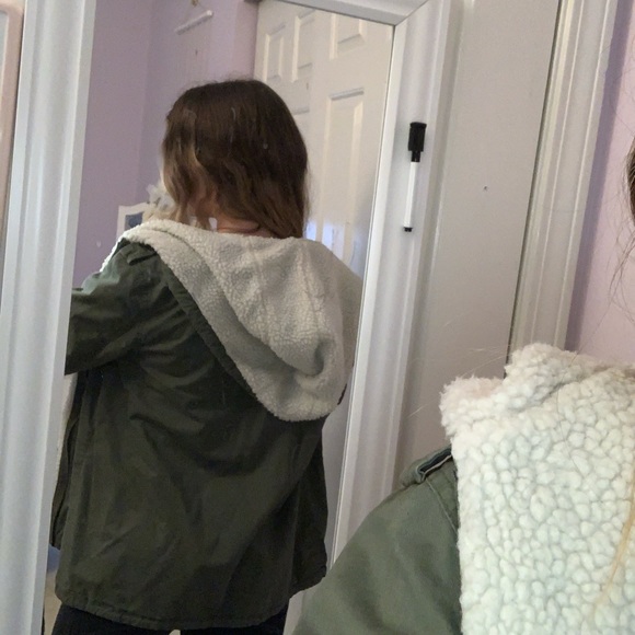 Jacket - Picture 4 of 5